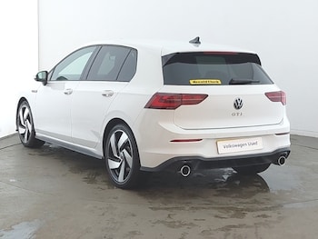 Used Volkswagen Golf 2024 for sale - 78567402: Photo