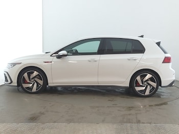 Used Volkswagen Golf 2024 for sale - 78567402: Photo