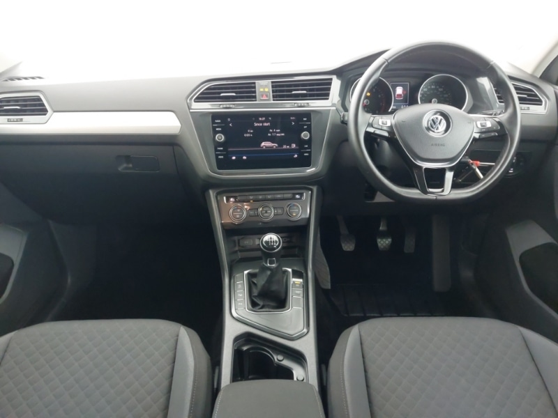Used Volkswagen Tiguan 2019 for sale - 77992401: Photo 2