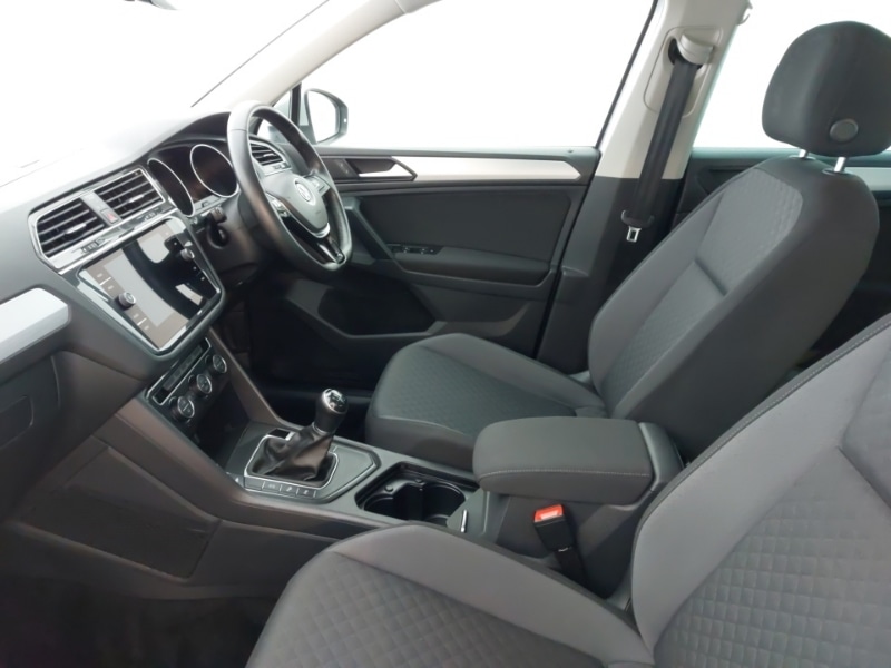 Used Volkswagen Tiguan 2019 for sale - 77992401: Photo 5