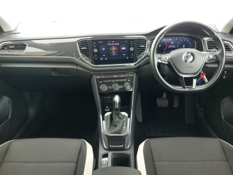 Used Volkswagen T-Roc 2019 for sale - 76860512: Photo 2