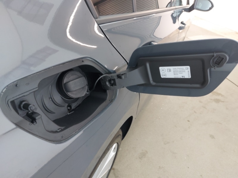 Used Volkswagen Golf 2024 for sale - 76970200: Photo 13