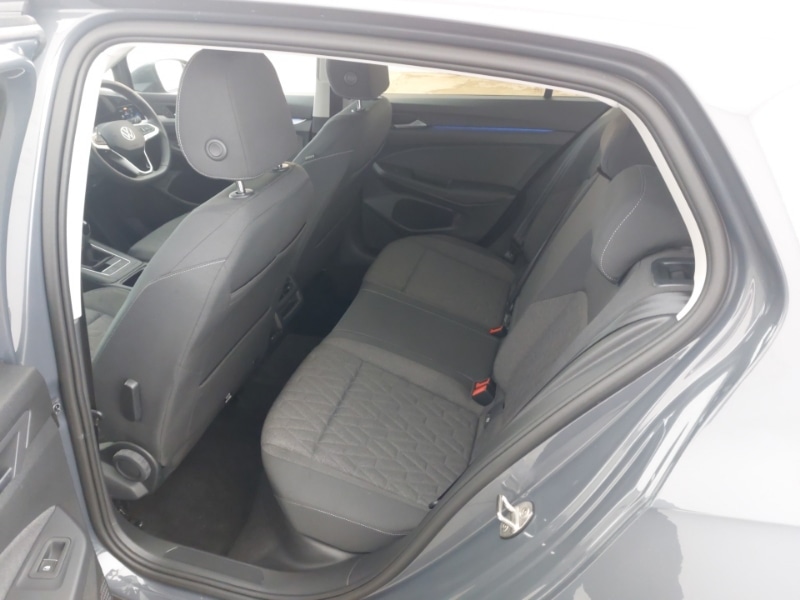 Used Volkswagen Golf 2024 for sale - 76970200: Photo 6