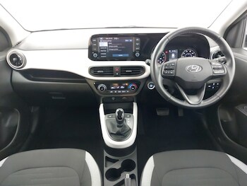 Used Hyundai i10 2023 for sale - 78259277: Photo