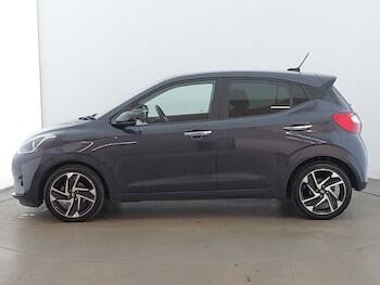 Used Hyundai i10 2023 for sale - 78259277: Photo