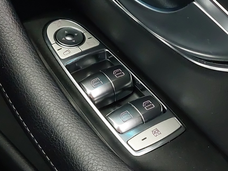 Used Mercedes-Benz E Class 2019 for sale - 77782633: Photo 19