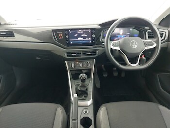 Used Volkswagen Polo 2024 for sale - 77596265: Photo