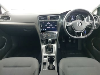 Used Volkswagen Golf 2019 for sale - 78283787: Photo