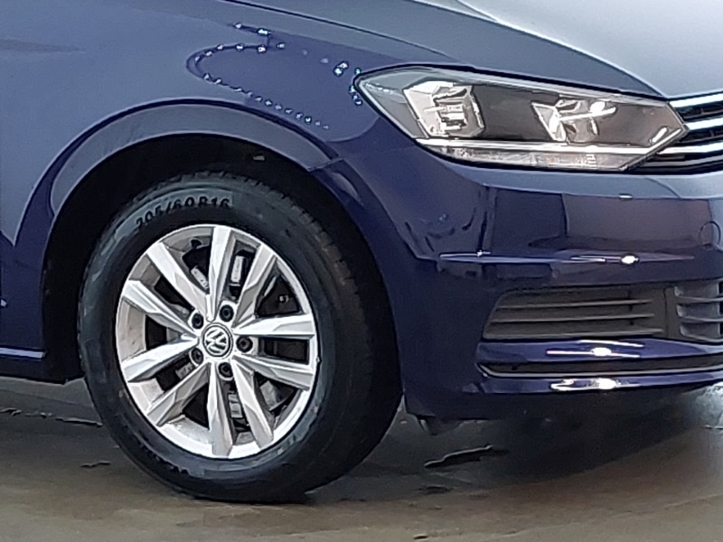 Used Volkswagen Touran 2019 for sale - 76571557: Photo 9