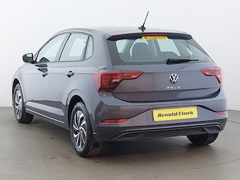 Used Volkswagen Polo 2024 for sale - 76606276: Photo