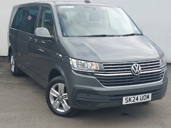 Used Volkswagen Transporter Shuttle 2024 for sale - 78253372: Photo
