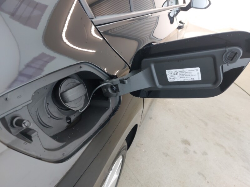 Used Volkswagen Golf 2025 for sale - 76964021: Photo 13