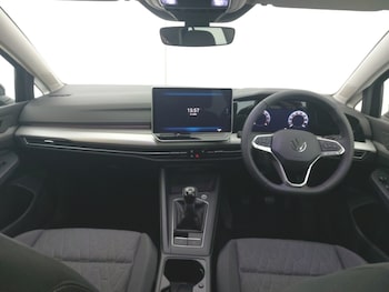 Used Volkswagen Golf 2025 for sale - 76964021: Photo