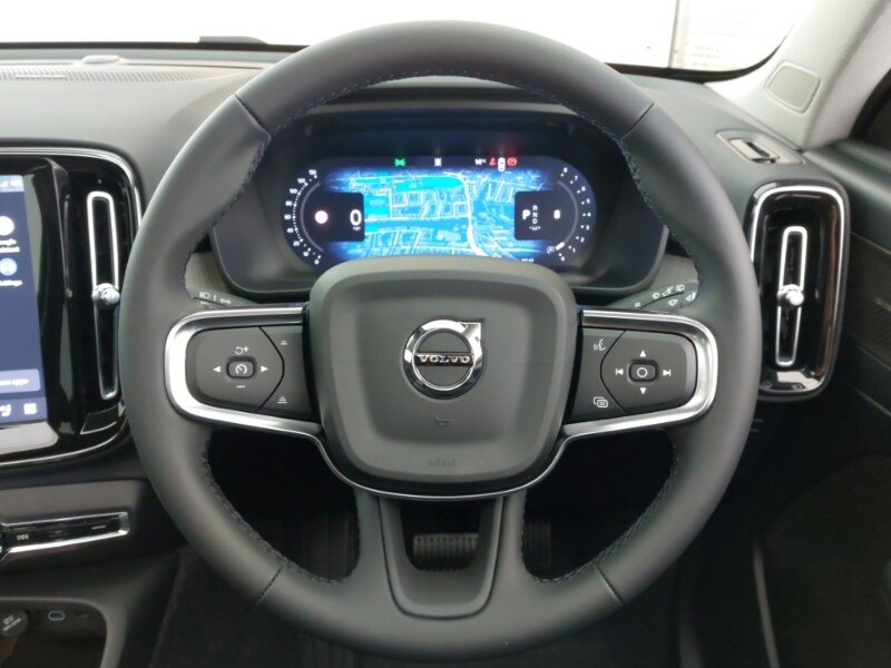 Used Volvo XC40 2025 for sale - 78013510: Photo 13