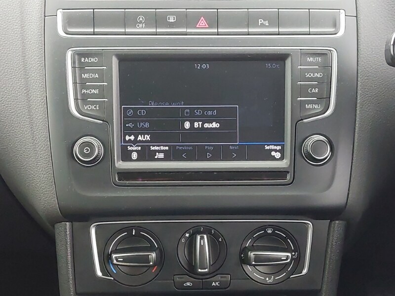 Used Volkswagen Polo 2017 for sale - 76567298: Photo 14