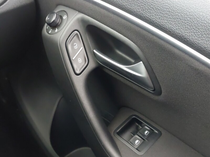 Used Volkswagen Polo 2017 for sale - 76567298: Photo 19