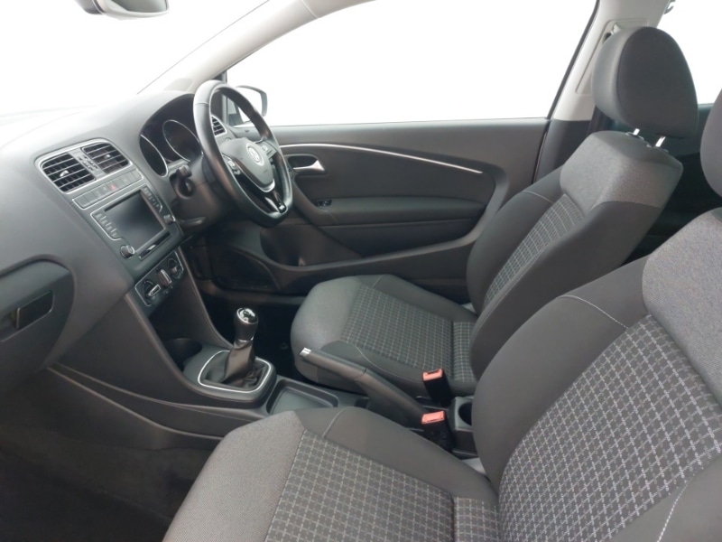 Used Volkswagen Polo 2017 for sale - 76567298: Photo 5