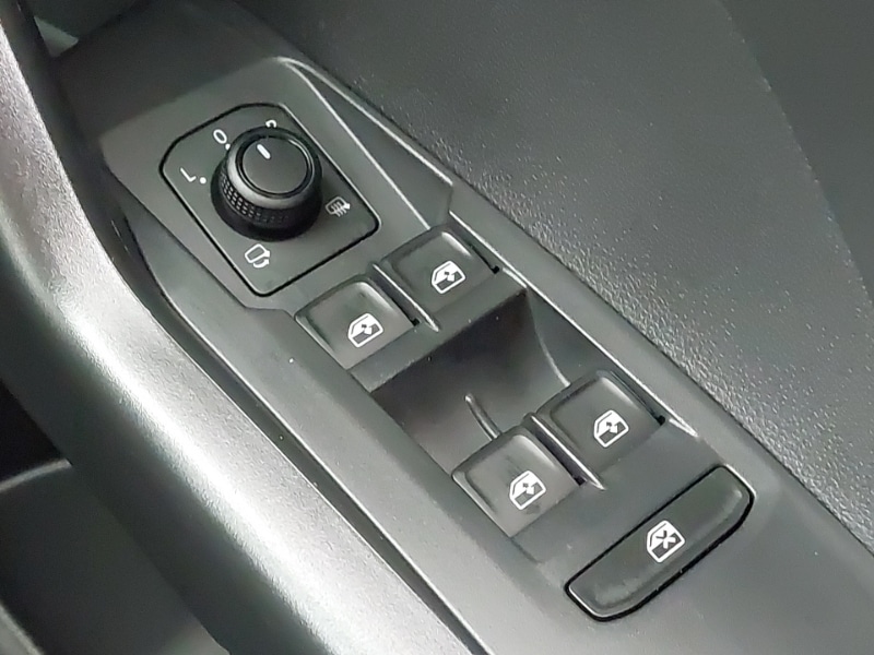 Used Volkswagen T-Cross 2025 for sale - 76907118: Photo 19