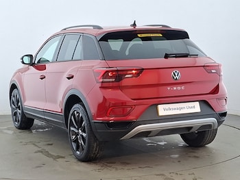 Used Volkswagen T-Roc 2023 for sale - 79432887: Photo