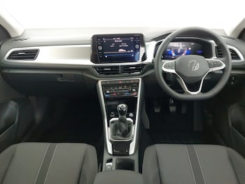 Used Volkswagen T-Roc 2024 for sale - 78290964: Photo