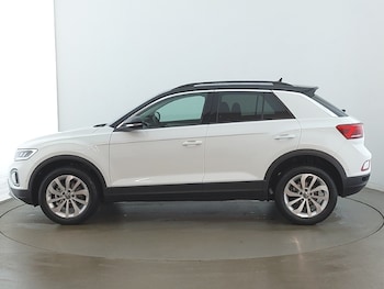 Used Volkswagen T-Roc 2024 for sale - 78290964: Photo