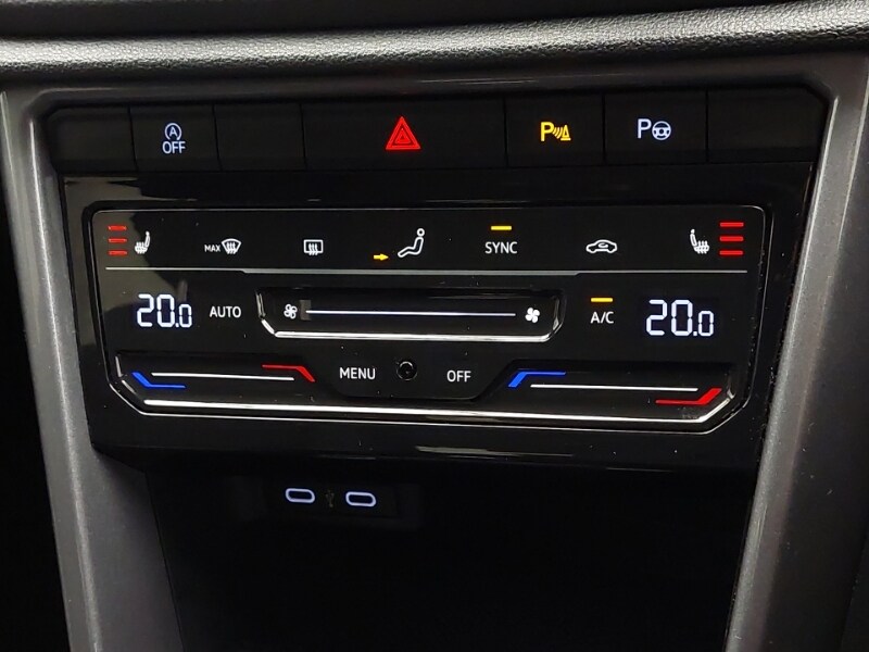 Used Volkswagen T-Roc 2022 for sale - 76183532: Photo 15