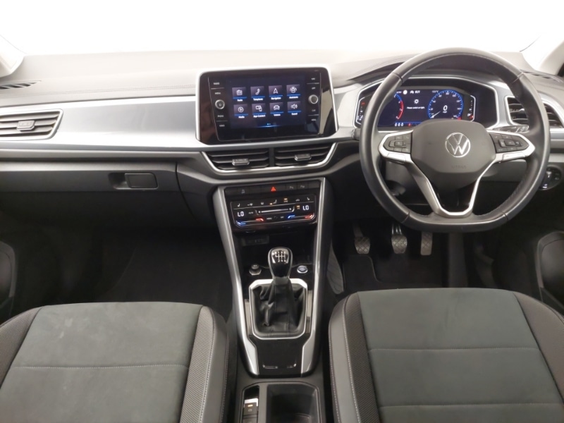 Used Volkswagen T-Roc 2022 for sale - 76183532: Photo 2
