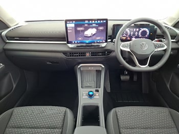 Used Volkswagen T-Roc 2026 for sale - 79278440: Photo