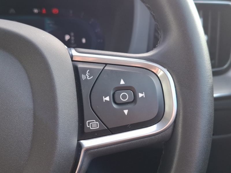 Used Volvo XC60 2022 for sale - 77018662: Photo 17