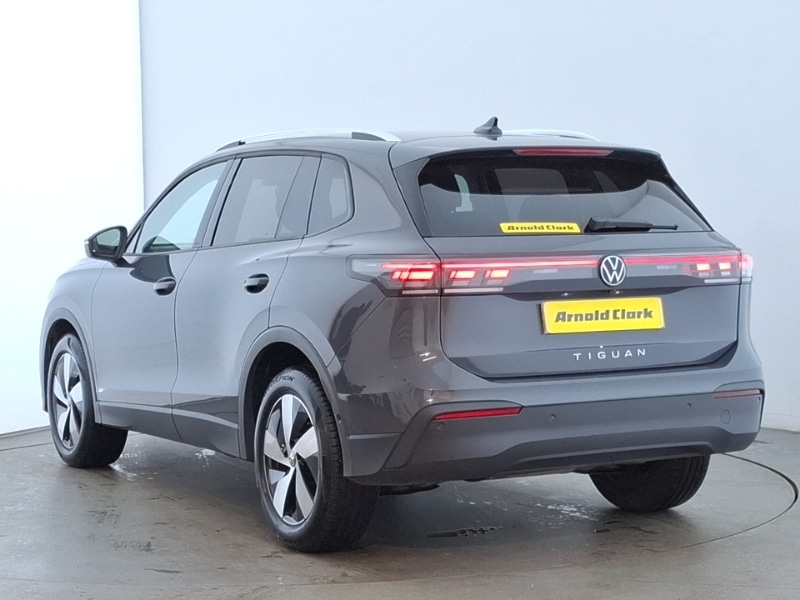 Used Volkswagen Tiguan 2024 for sale - 76151012: Photo 3