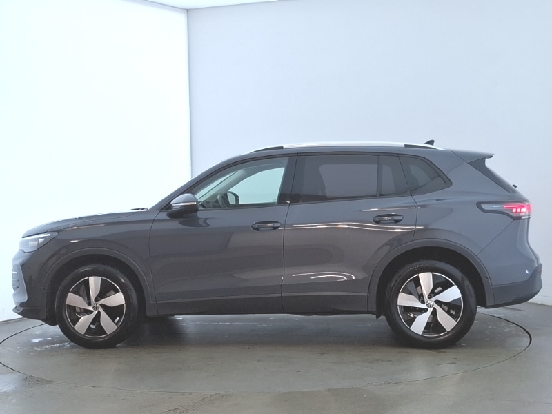 Used Volkswagen Tiguan 2024 for sale - 76151012: Photo 4