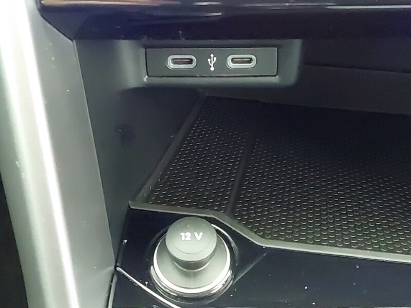 Used Volkswagen T-Roc 2023 for sale - 78163966: Photo 18