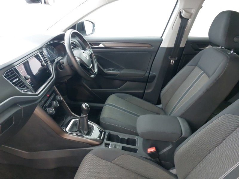 Used Volkswagen T-Roc 2019 for sale - 77596258: Photo 5