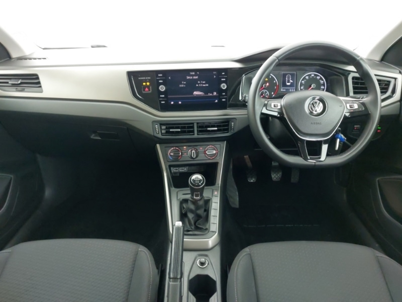 Used Volkswagen Polo 2019 for sale - 77234816: Photo 2