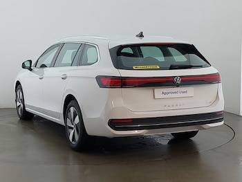 Used Volkswagen Passat 2025 for sale - 76613869: Photo