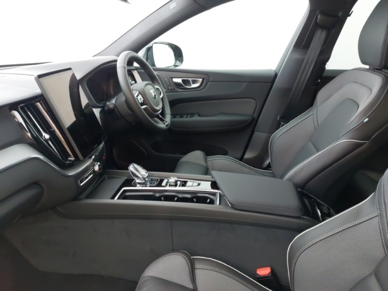 Used Volvo XC60 2025 for sale - 77208975: Photo 5