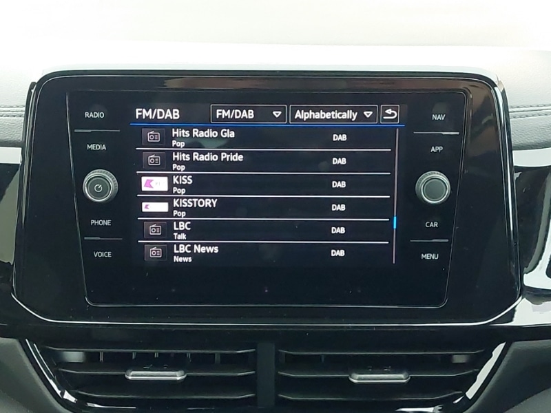 Used Volkswagen T-Roc 2025 for sale - 77736465: Photo 15