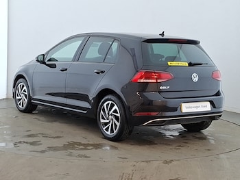 Used Volkswagen Golf 2019 for sale - 78994445: Photo