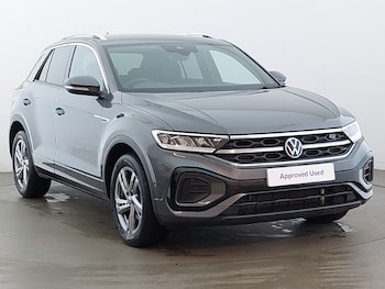 Used Volkswagen T-Roc 2024 for sale - 78990731: Photo