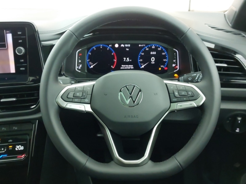 Used Volkswagen T-Roc 2025 for sale - 77223481: Photo 13