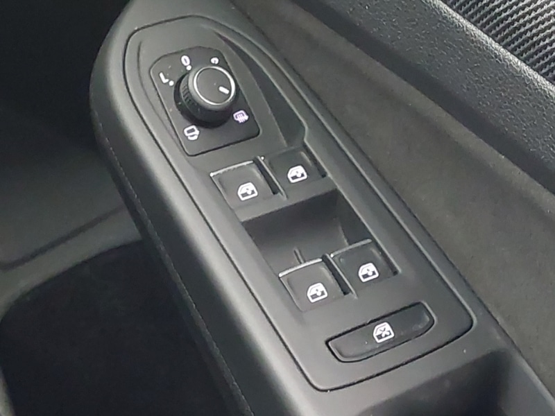 Used Volkswagen Golf 2024 for sale - 76656753: Photo 19