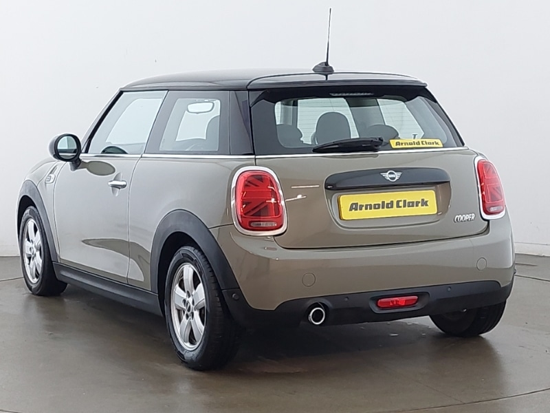 Used MINI Hatch 2019 for sale - 77933009: Photo 3