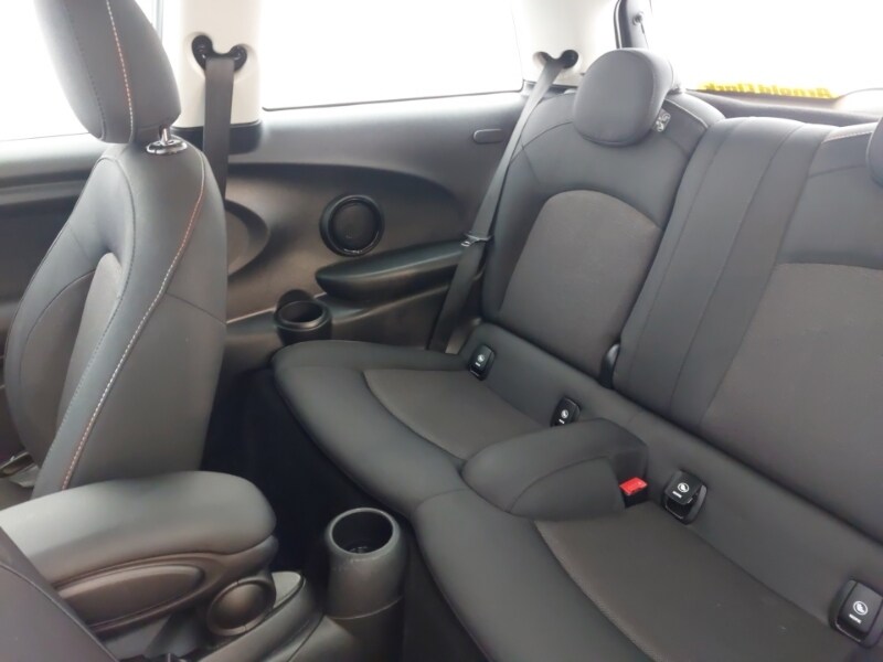 Used MINI Hatch 2019 for sale - 77933009: Photo 6