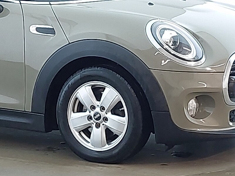 Used MINI Hatch 2019 for sale - 77933009: Photo 9