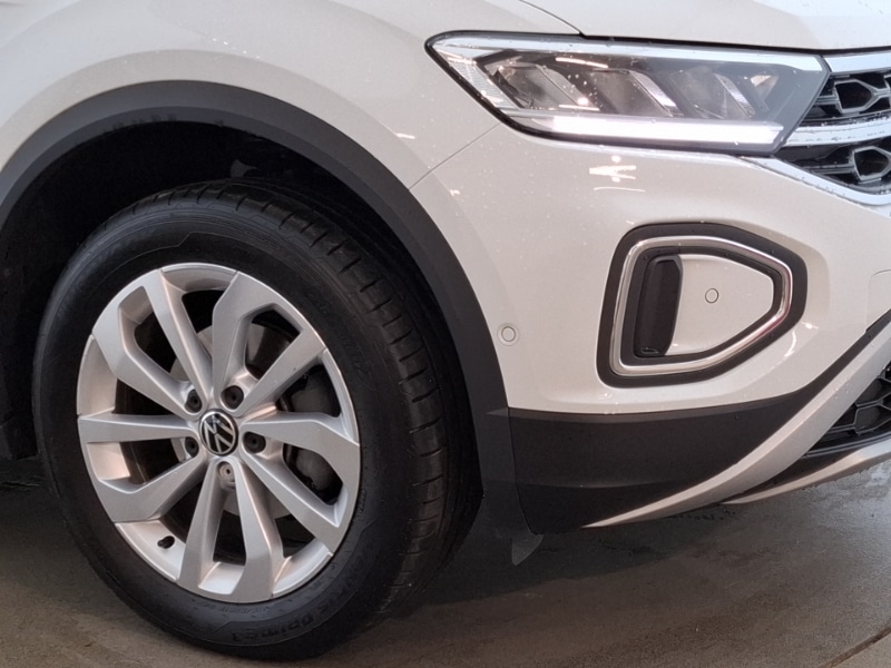 Used Volkswagen T-Roc 2024 for sale - 76150853: Photo 9