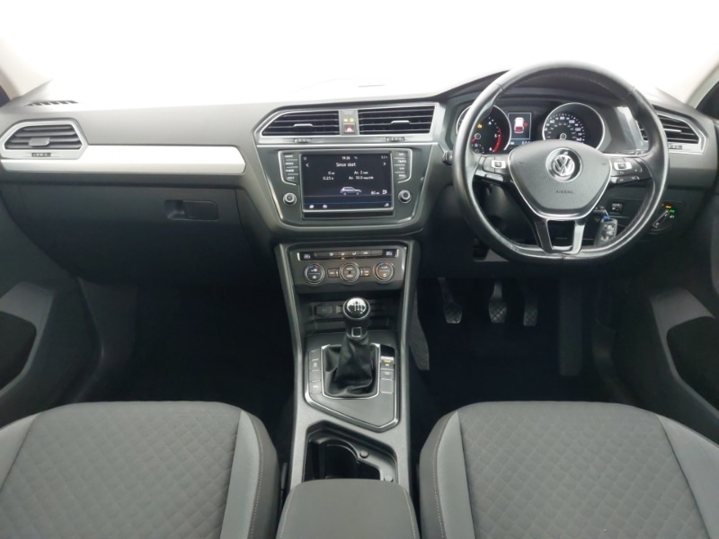 Used Volkswagen Tiguan 2016 for sale - 77750991: Photo 2