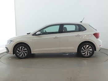 Used Volkswagen Polo 2023 for sale - 76511662: Photo