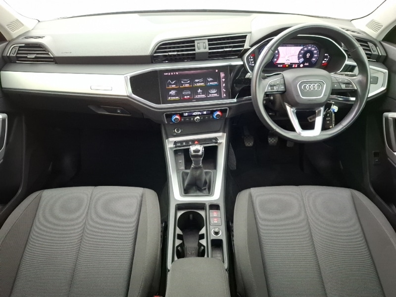 Used Audi Q3 2021 for sale - 77644795: Photo 2