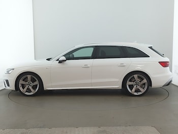 Used Audi A4 2020 for sale - 77448381: Photo
