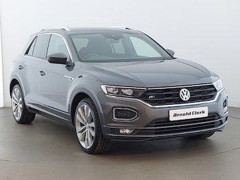 Used Volkswagen T-Roc 2019 for sale - 77651918: Photo